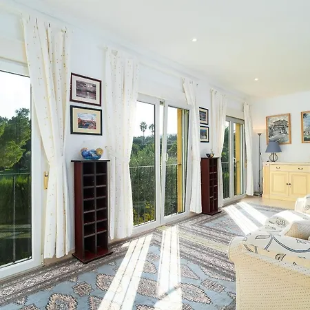 Calman Villa